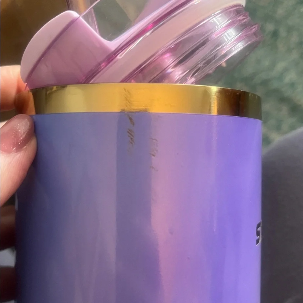 Stanley Ombre Tumbler with Handle - Pink and Purple. Limited edition Glinda. - Picture 5 of 8